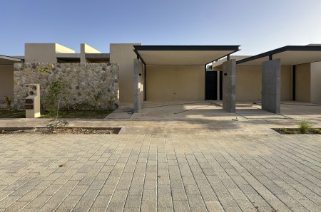 Casa en Renta de un piso con 2 habitaciones y alberca en Conkal - 21